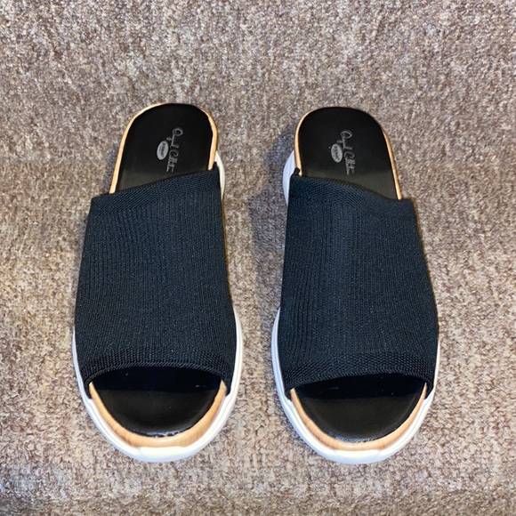 ♣️EUC Like New Dr. Scholl’s Original Collection Wedge Sandals - Picture 2 of 10